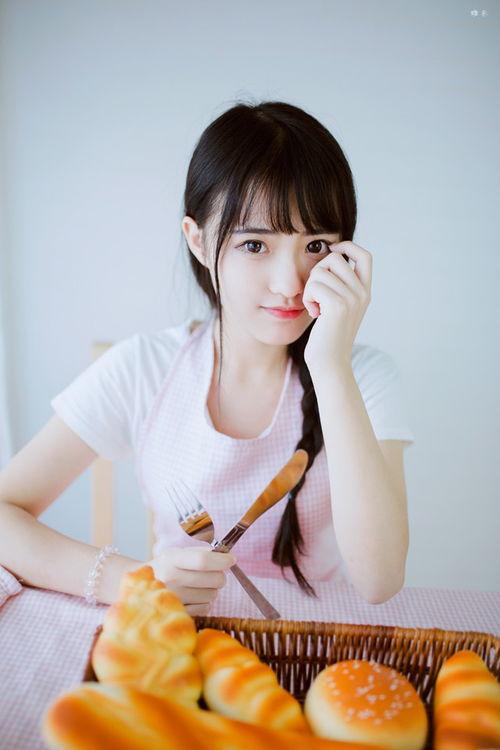 吃瓜少女魏淑芬网红可颂,从吃瓜少女到可颂达人