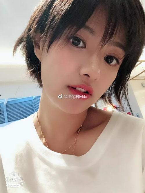 上海网红女博主吃瓜,一场吃瓜盛宴背后的故事